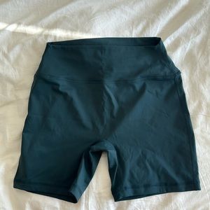 Set Active Shorts